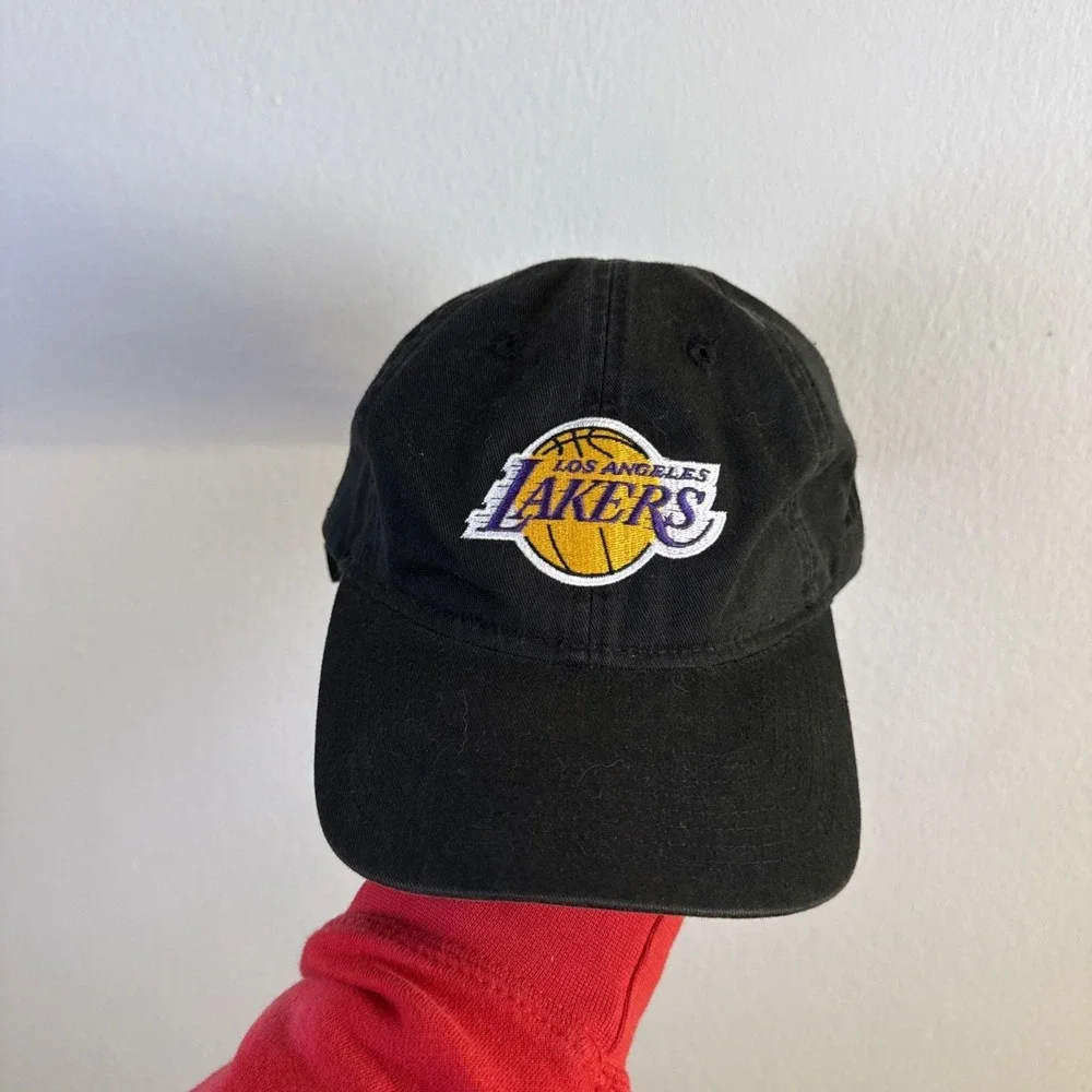 Adidas Los Angeles Lakers Hat Cap Black Strapback Straps Adjustable NBA